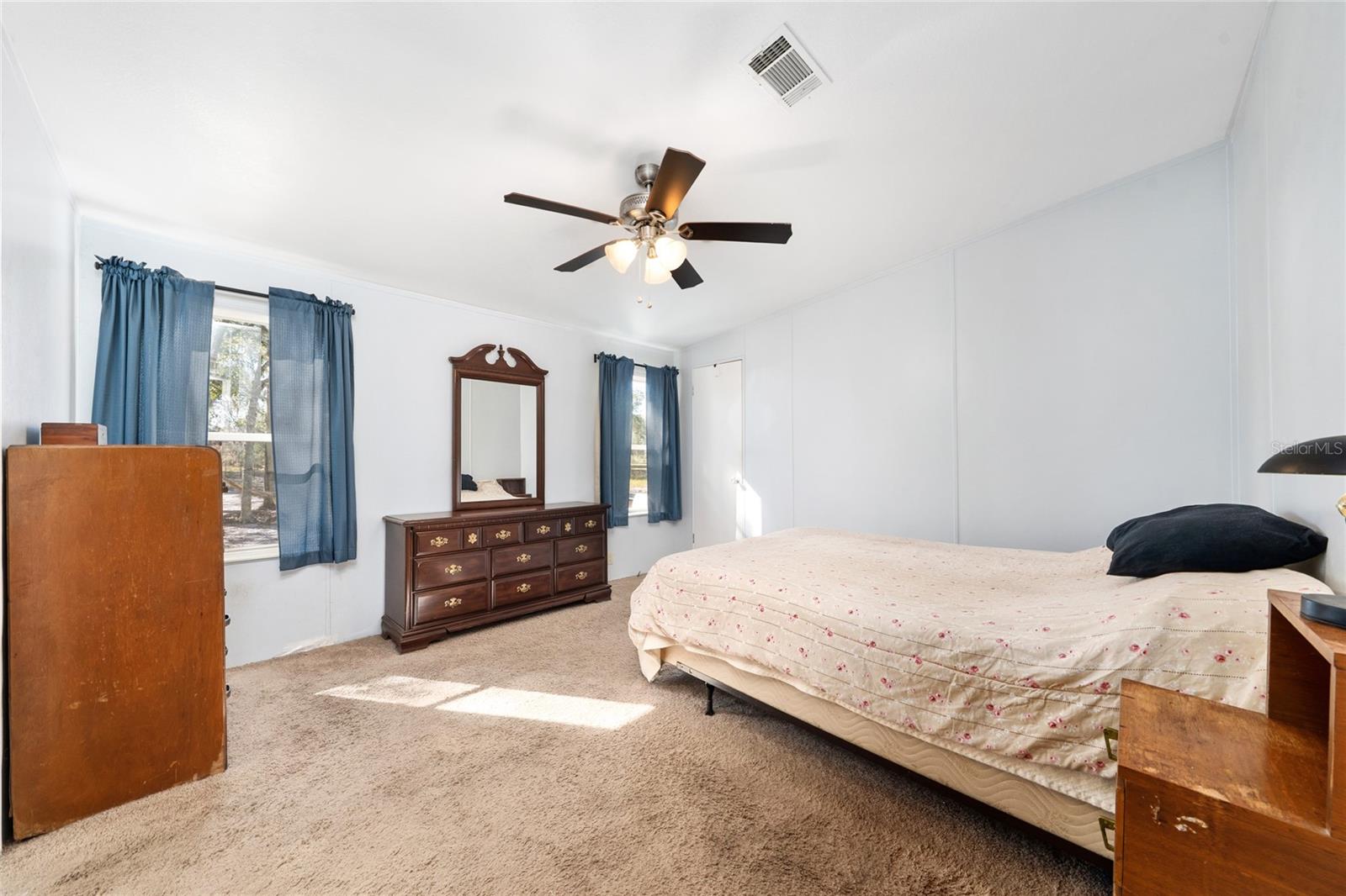 Image 54 of 63 For 915 Keen Road 915