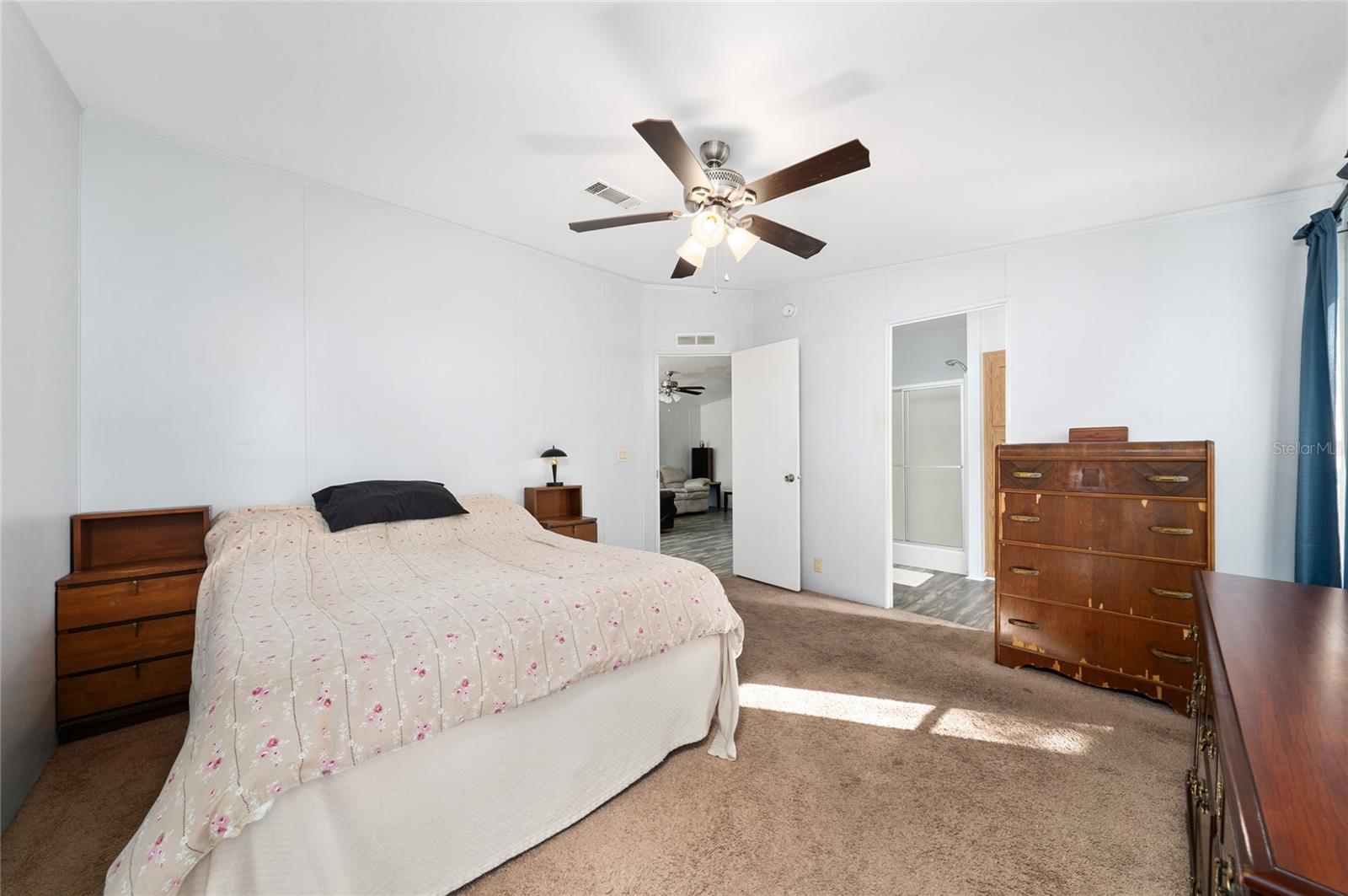 Image 55 of 63 For 915 Keen Road 915