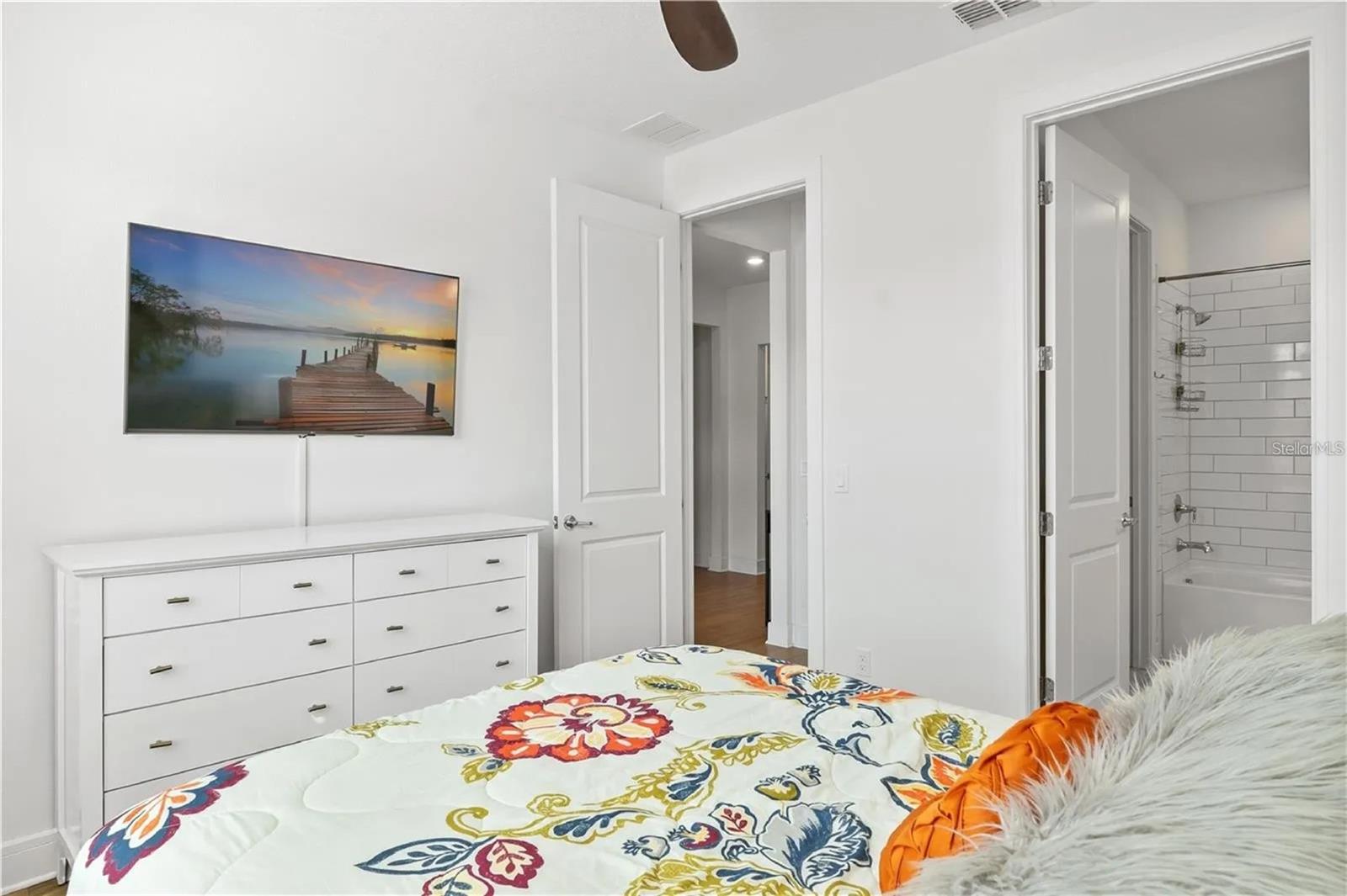 Image 6 of 41 For 6019 Forest Perch Drive