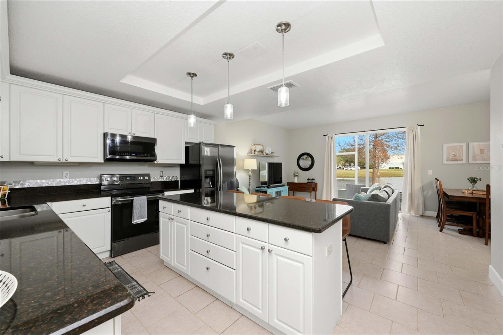 Image 4 of 46 For 2031 Piedmont Lane