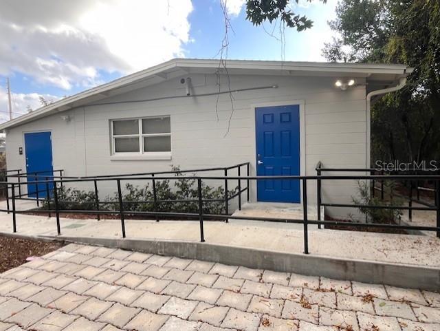 Image 15 of 22 For 4749 Hargrave Street