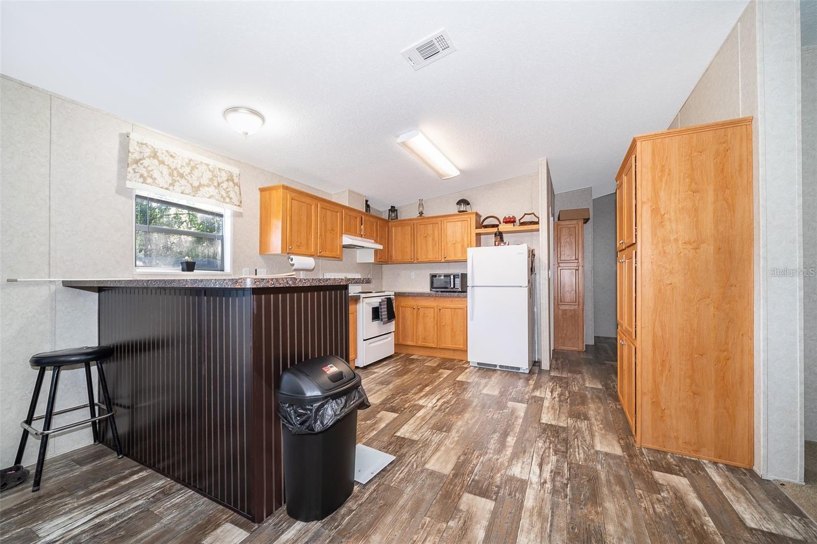 Image 6 of 18 For 1621 Tangerine Street