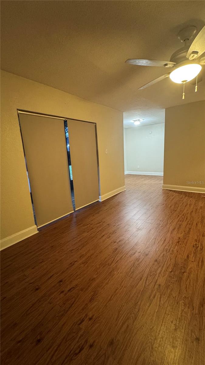 Image 10 of 25 For 205 Lewfield Circle 205