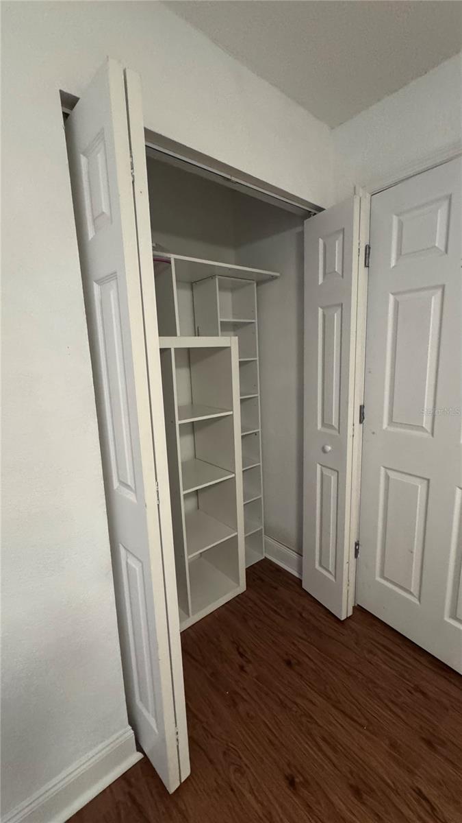 Image 17 of 25 For 205 Lewfield Circle 205