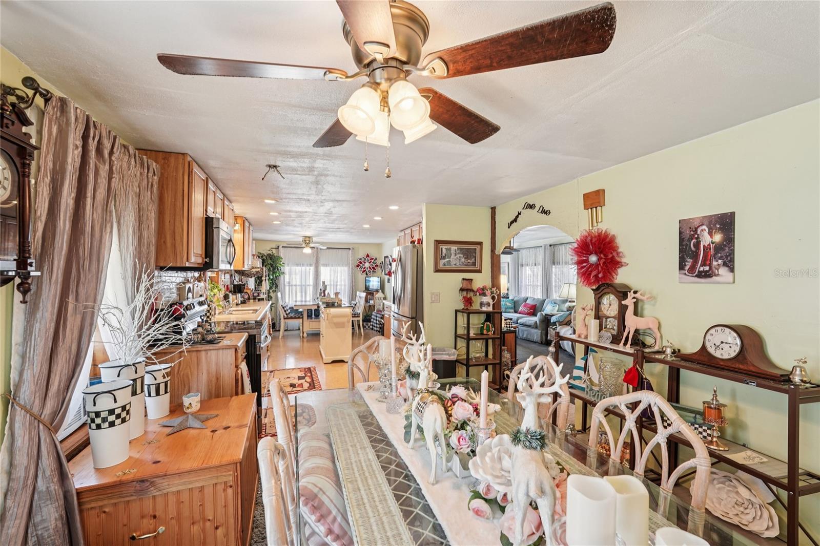 Image 11 of 27 For 5316 53rd Avenue E H2