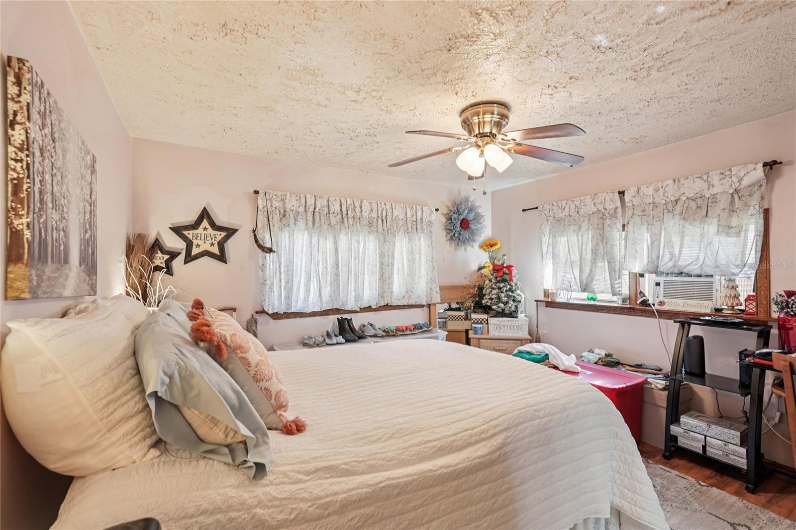 Image 18 of 27 For 5316 53rd Avenue E H2