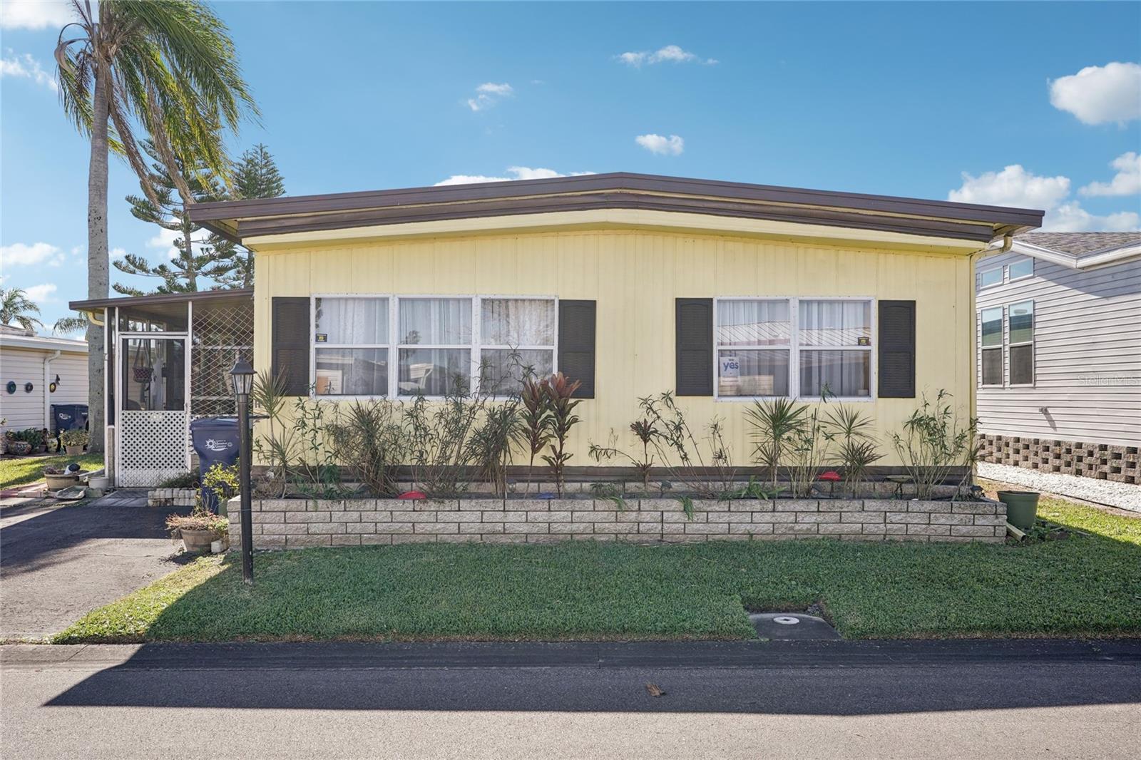 Image 3 of 27 For 5316 53rd Avenue E H2