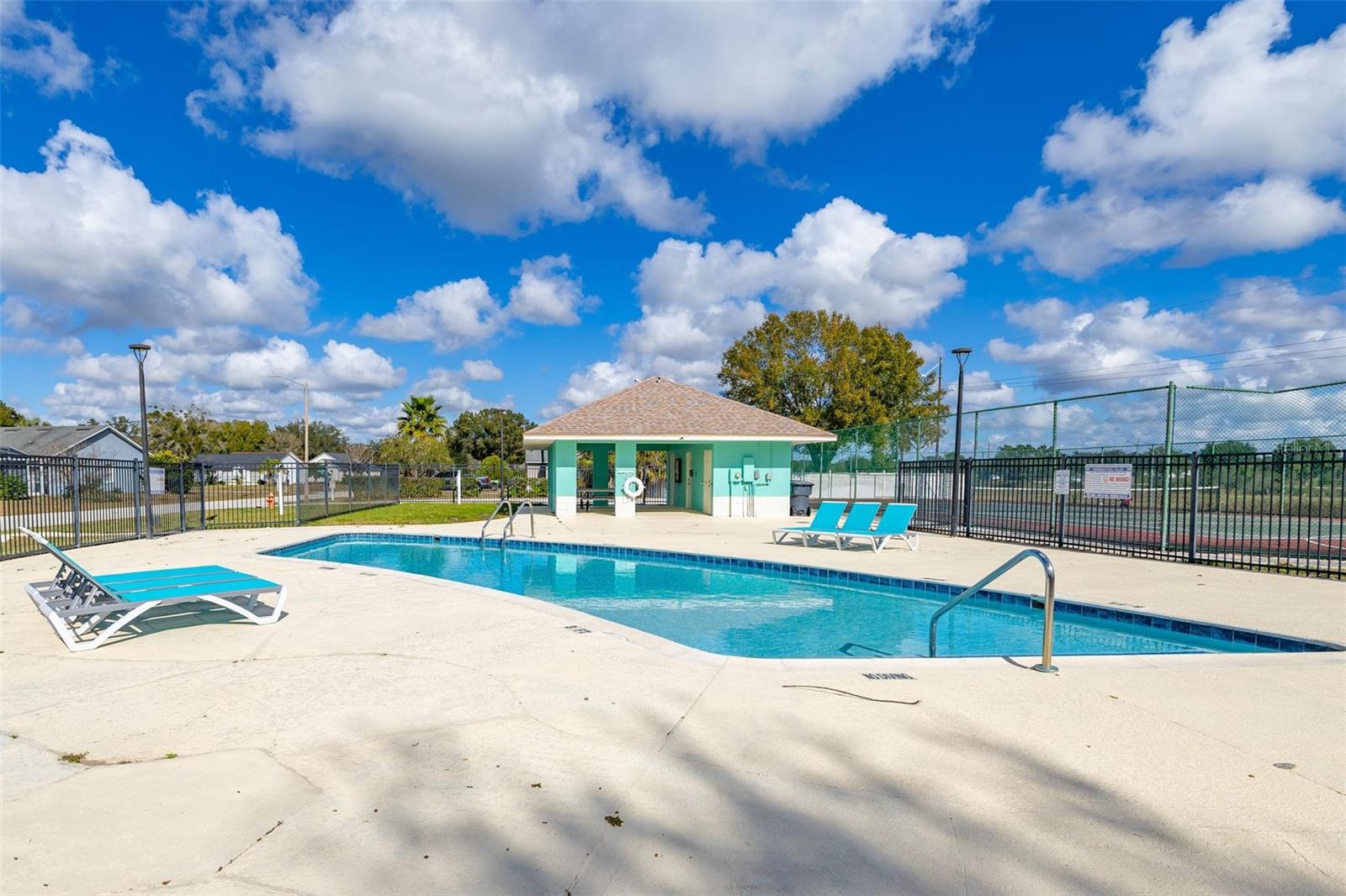 Image 39 of 42 For 170 Cedarpark Lane