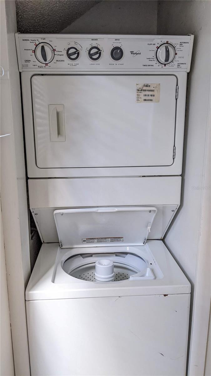 Image 16 of 50 For 2912 Semoran Boulevard 7