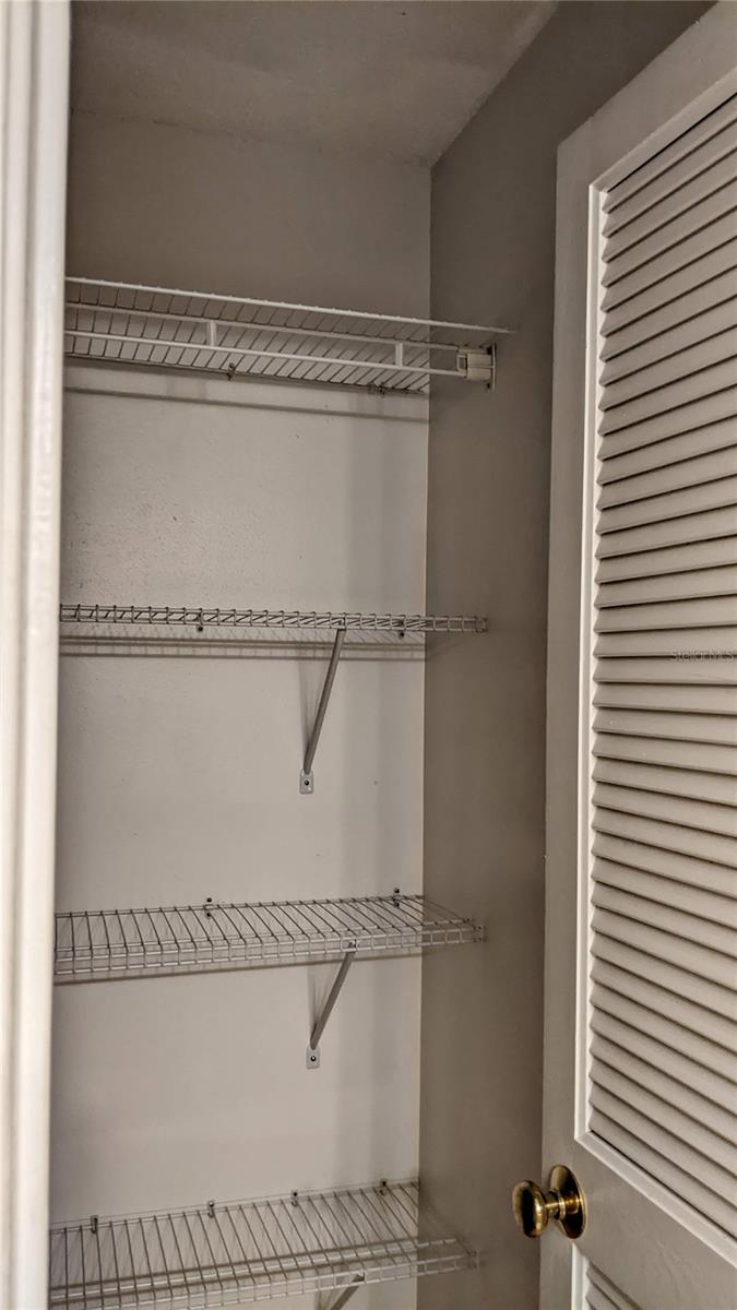 Image 28 of 50 For 2912 Semoran Boulevard 7