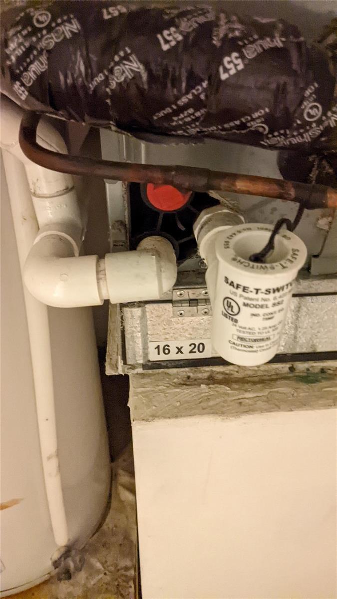 Image 29 of 50 For 2912 Semoran Boulevard 7