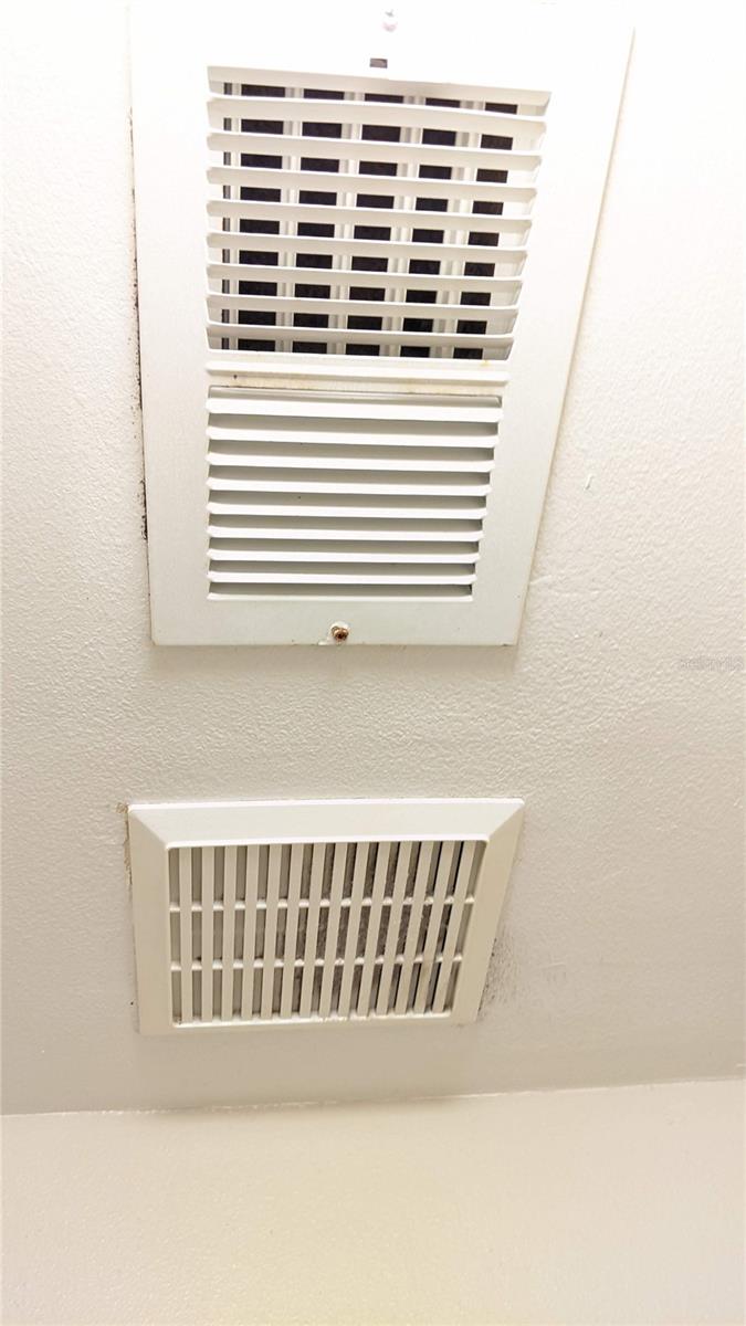 Image 31 of 50 For 2912 Semoran Boulevard 7