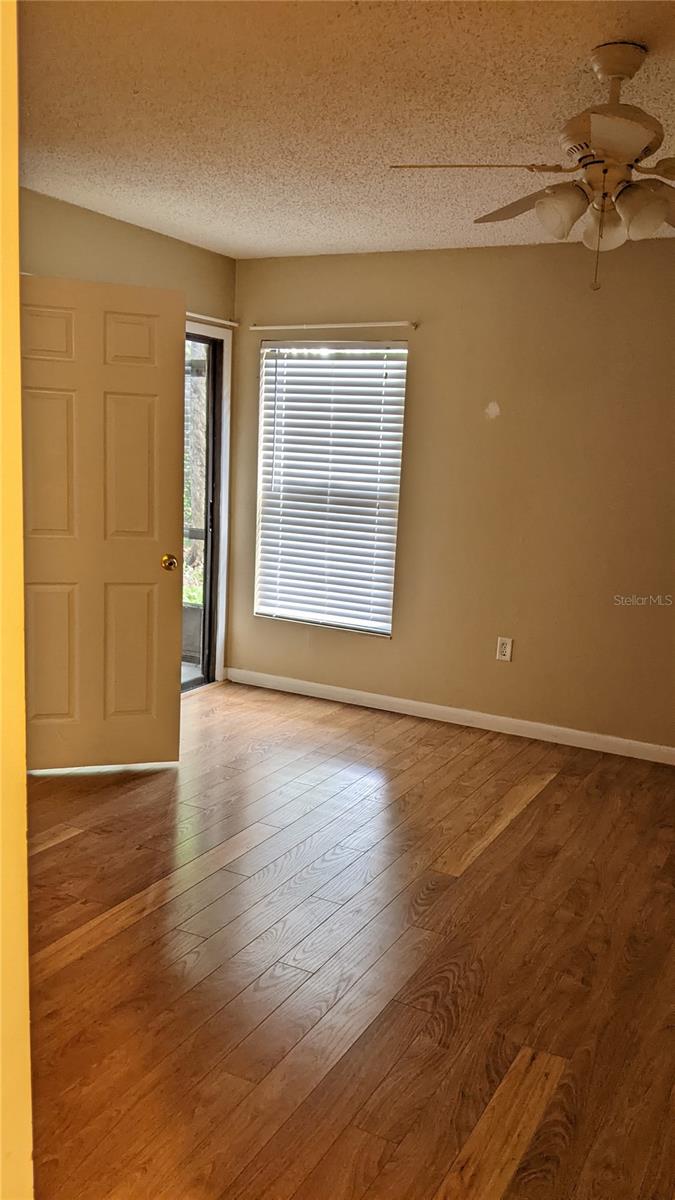 Image 32 of 50 For 2912 Semoran Boulevard 7