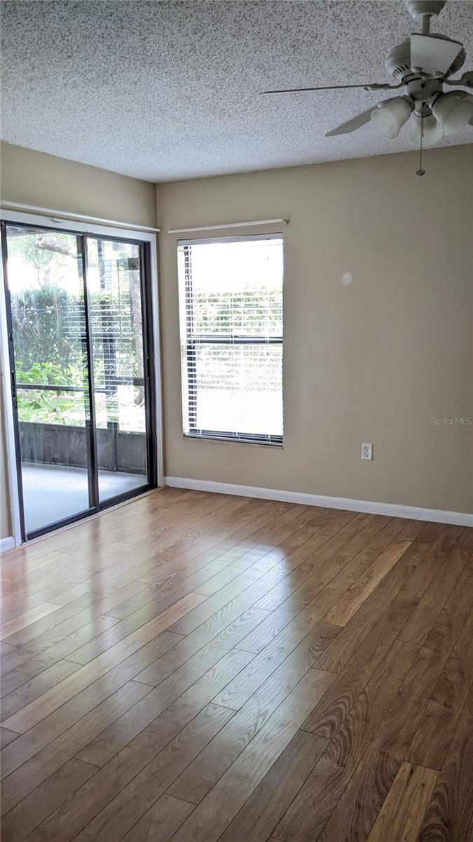 Image 36 of 50 For 2912 Semoran Boulevard 7