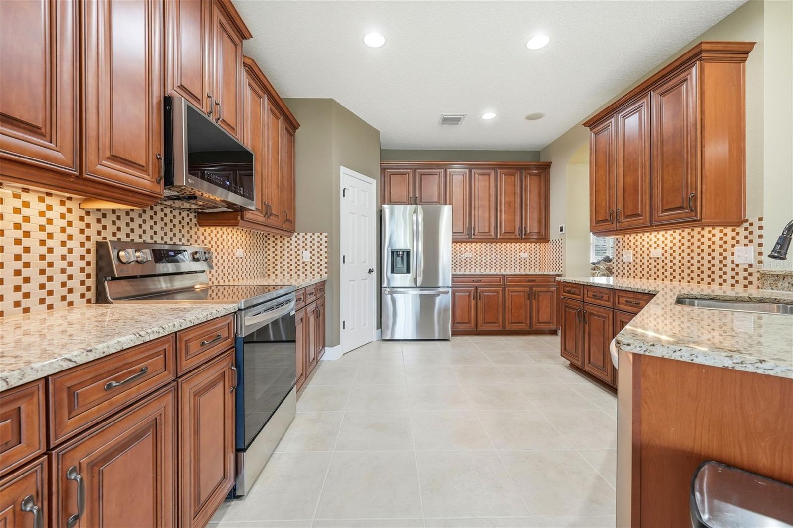 Image 16 of 85 For 17117 Cypress Preserve Parkway