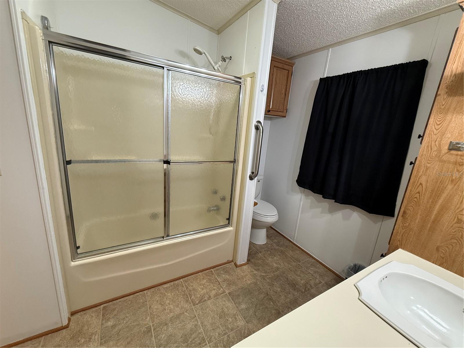 Image 14 of 23 For 153 Nesbitt Park Avenue