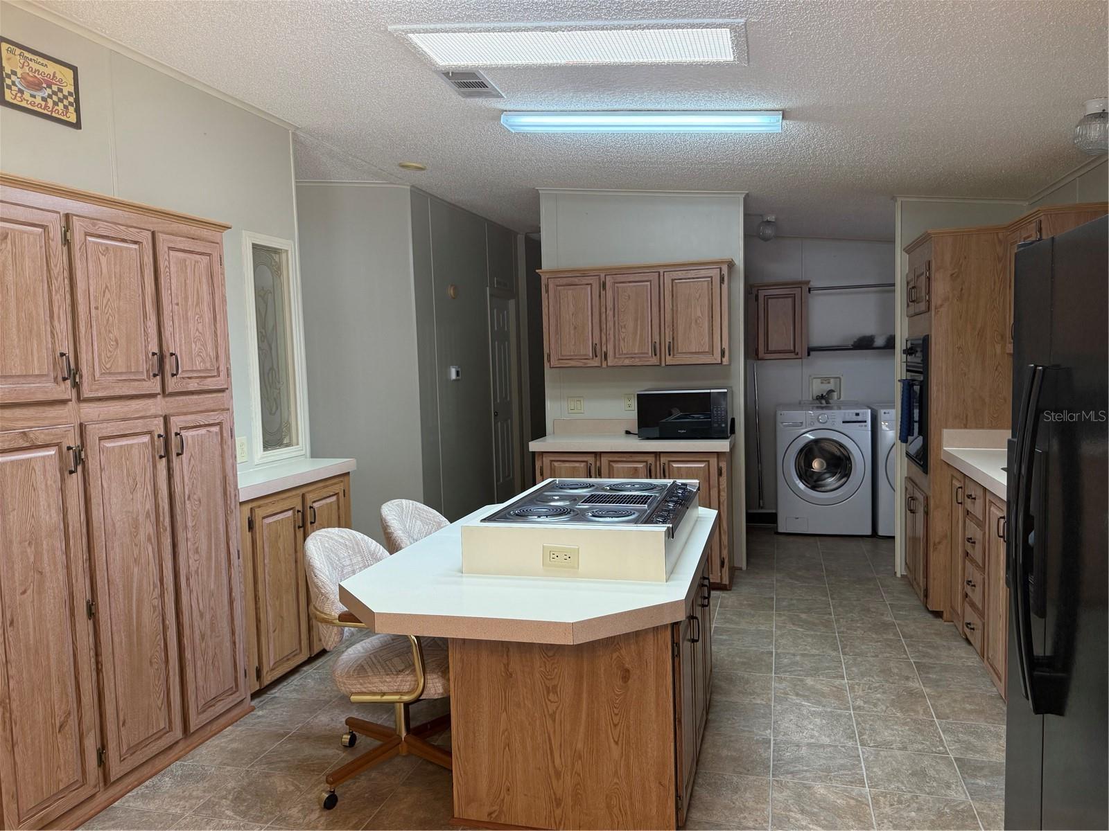 Image 3 of 23 For 153 Nesbitt Park Avenue