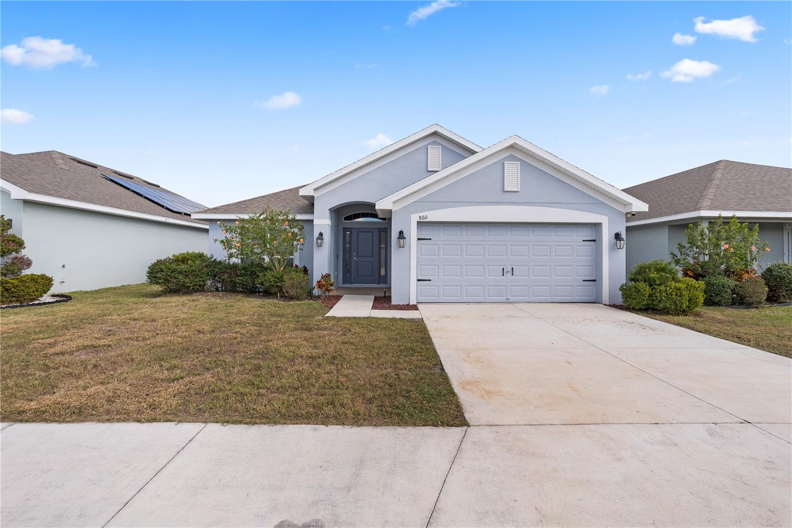 Image 3 of 41 For 860 Vienna Drive