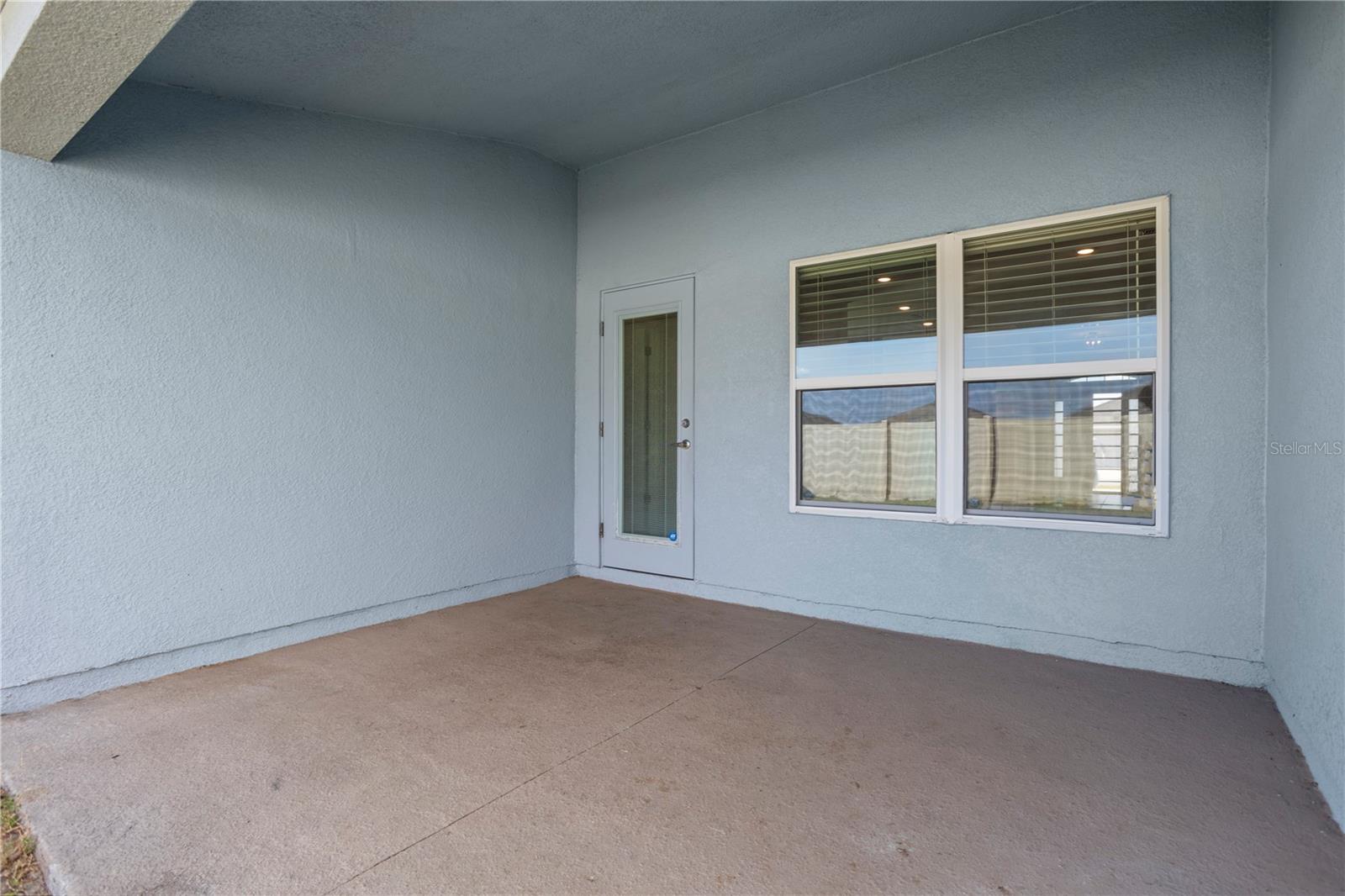 Image 38 of 41 For 860 Vienna Drive