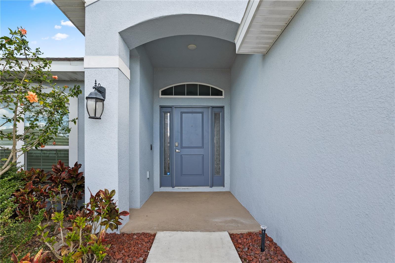 Image 5 of 41 For 860 Vienna Drive