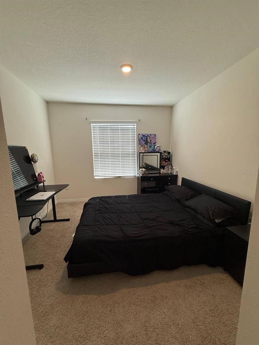 Image 6 of 12 For 1398 Yellow Finch Drive