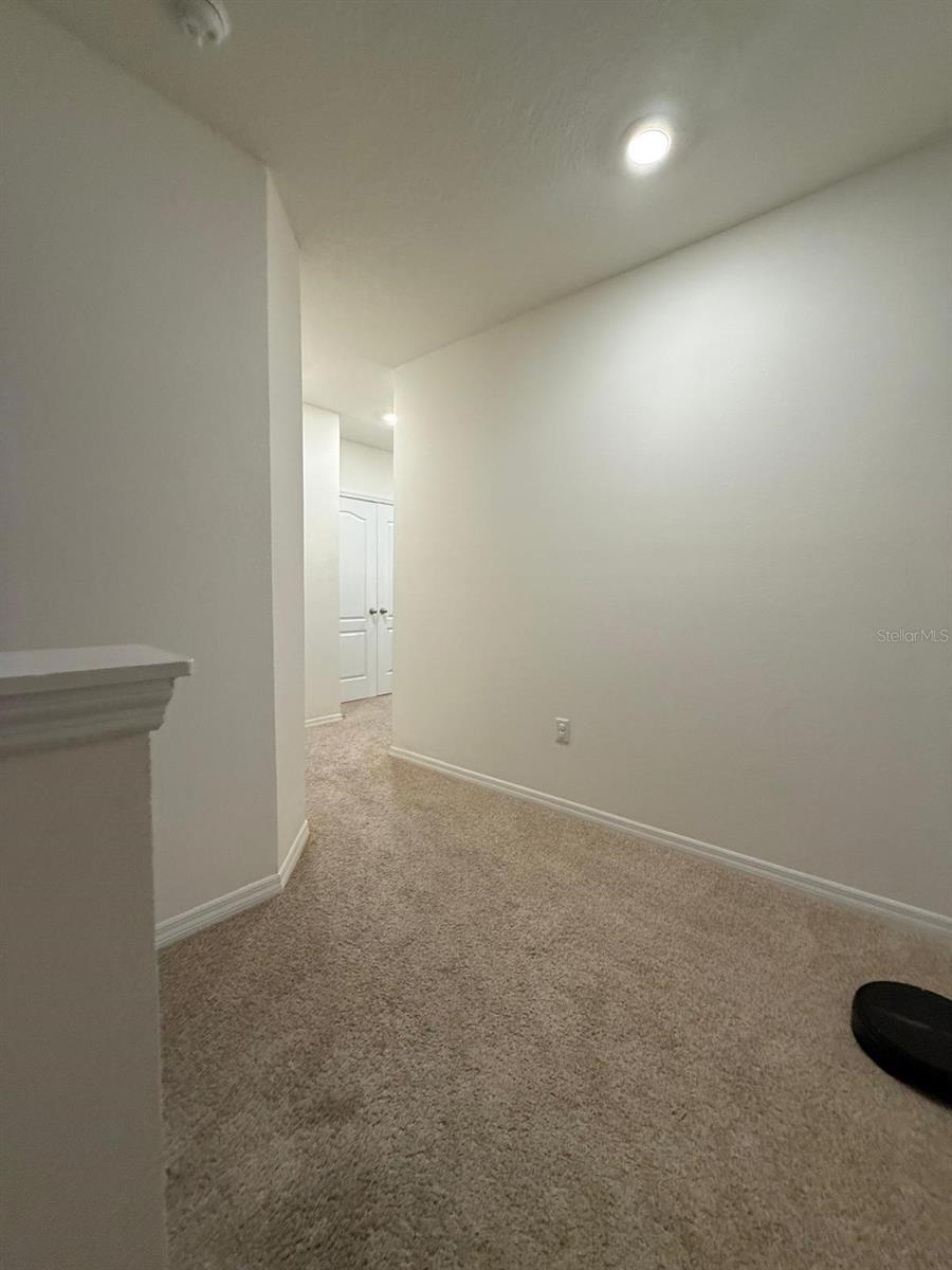 Image 9 of 12 For 1398 Yellow Finch Drive