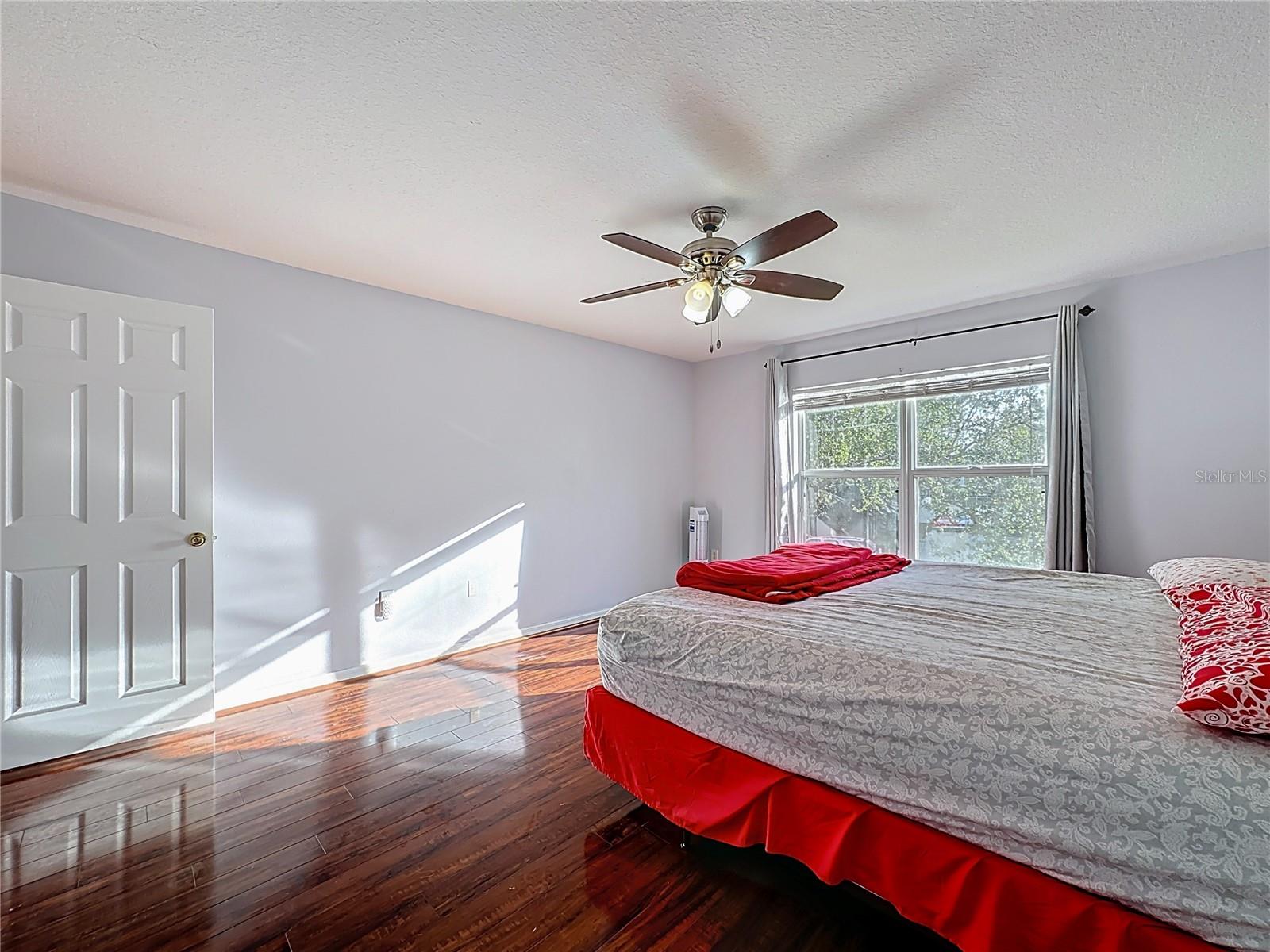 Image 17 of 28 For 402 Yearling Cove Loop