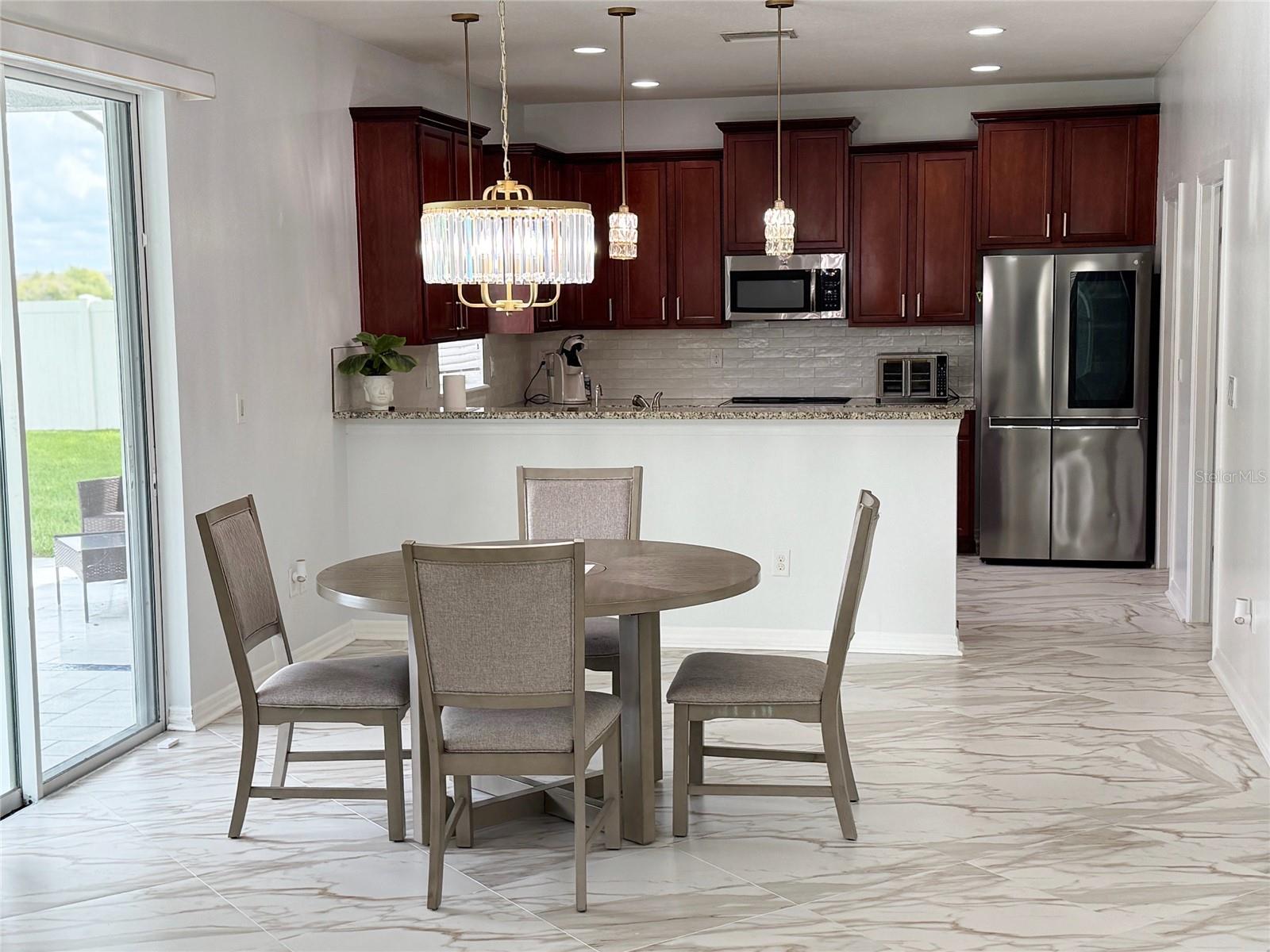 Image 6 of 39 For 12236 Fairlawn Drive