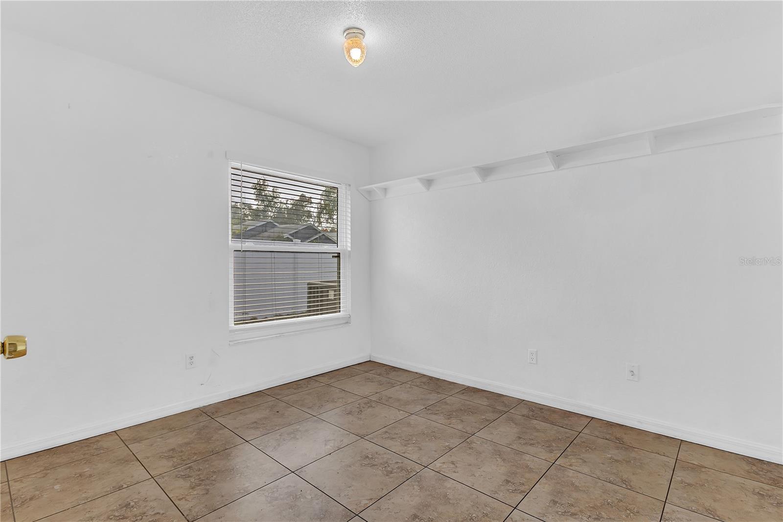 Image 16 of 42 For 9318 Echo Run