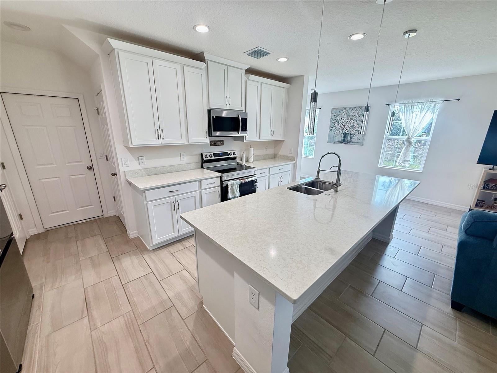 Image 16 of 51 For 1603 Cloudy Court