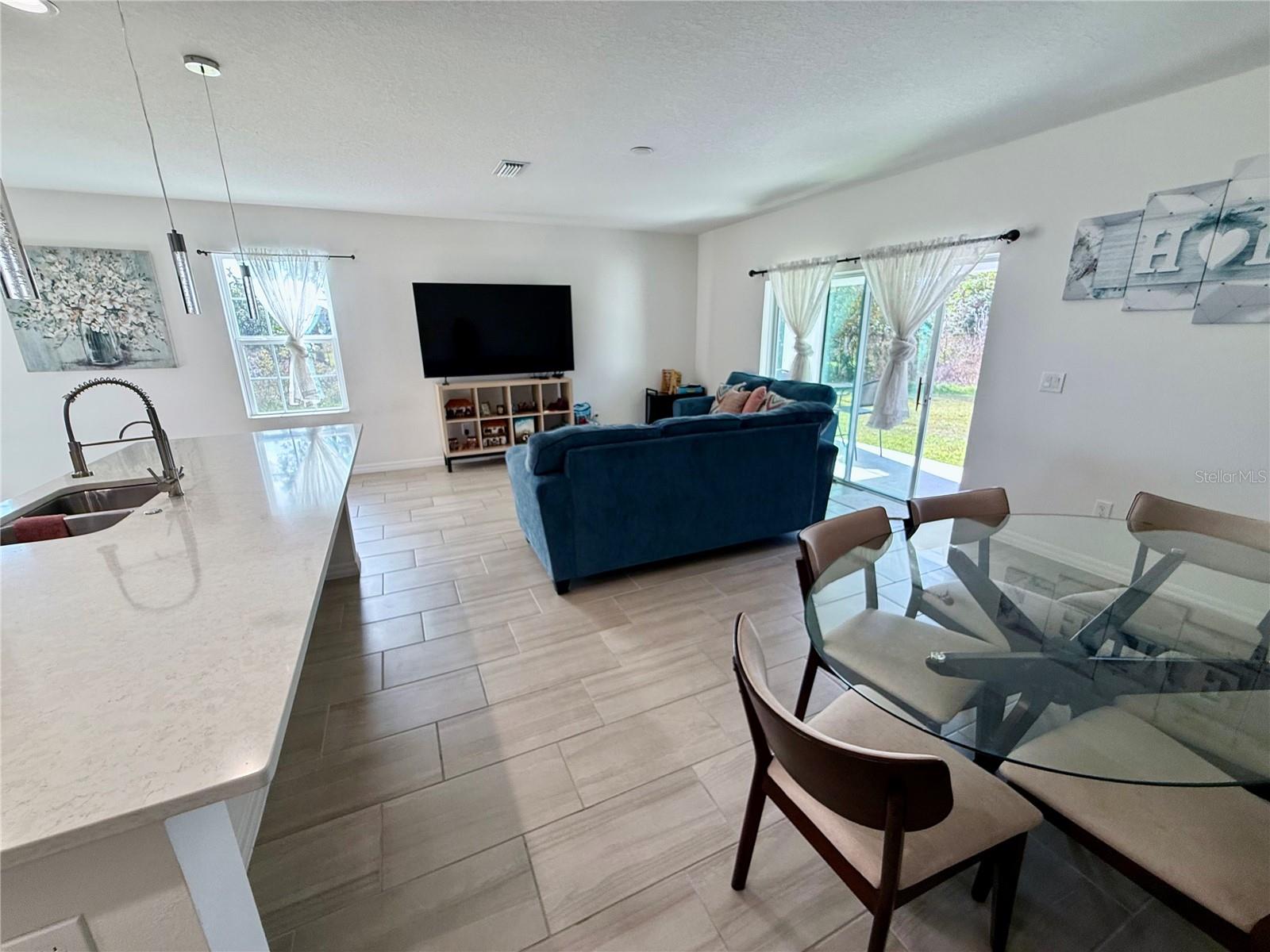 Image 21 of 51 For 1603 Cloudy Court