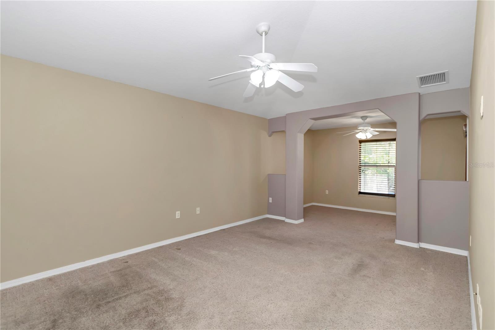 Image 21 of 62 For 1201 Creekview Court