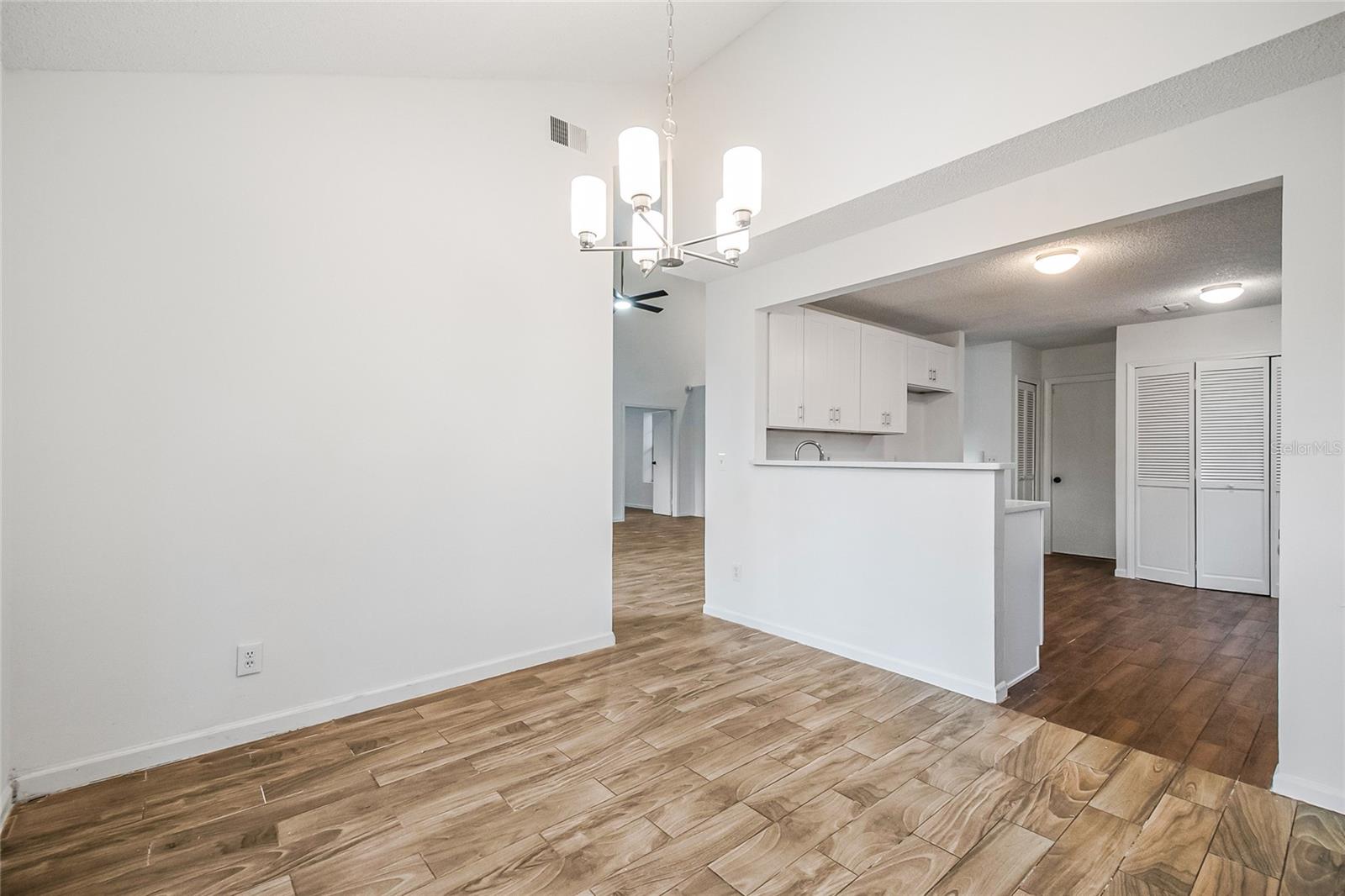 Image 18 of 46 For 6830 Merganser Drive