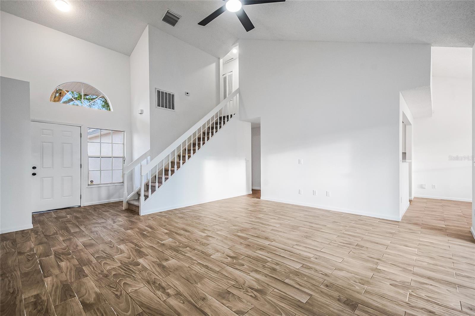 Image 9 of 46 For 6830 Merganser Drive