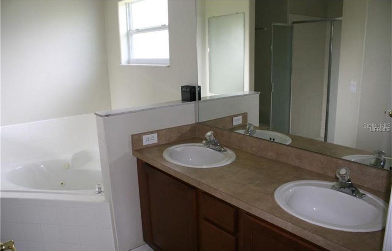 Image 11 of 19 For 1458 Patricia Street