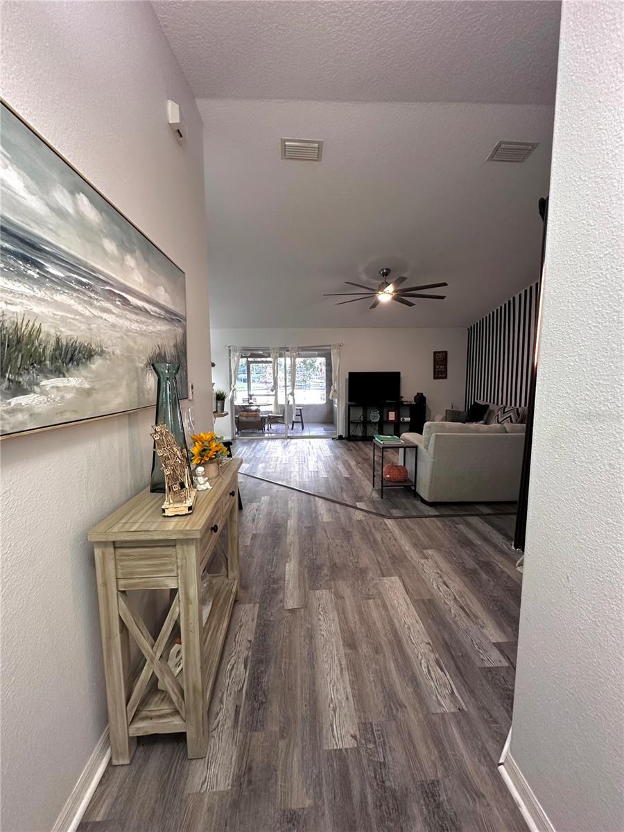 Image 2 of 19 For 1458 Patricia Street