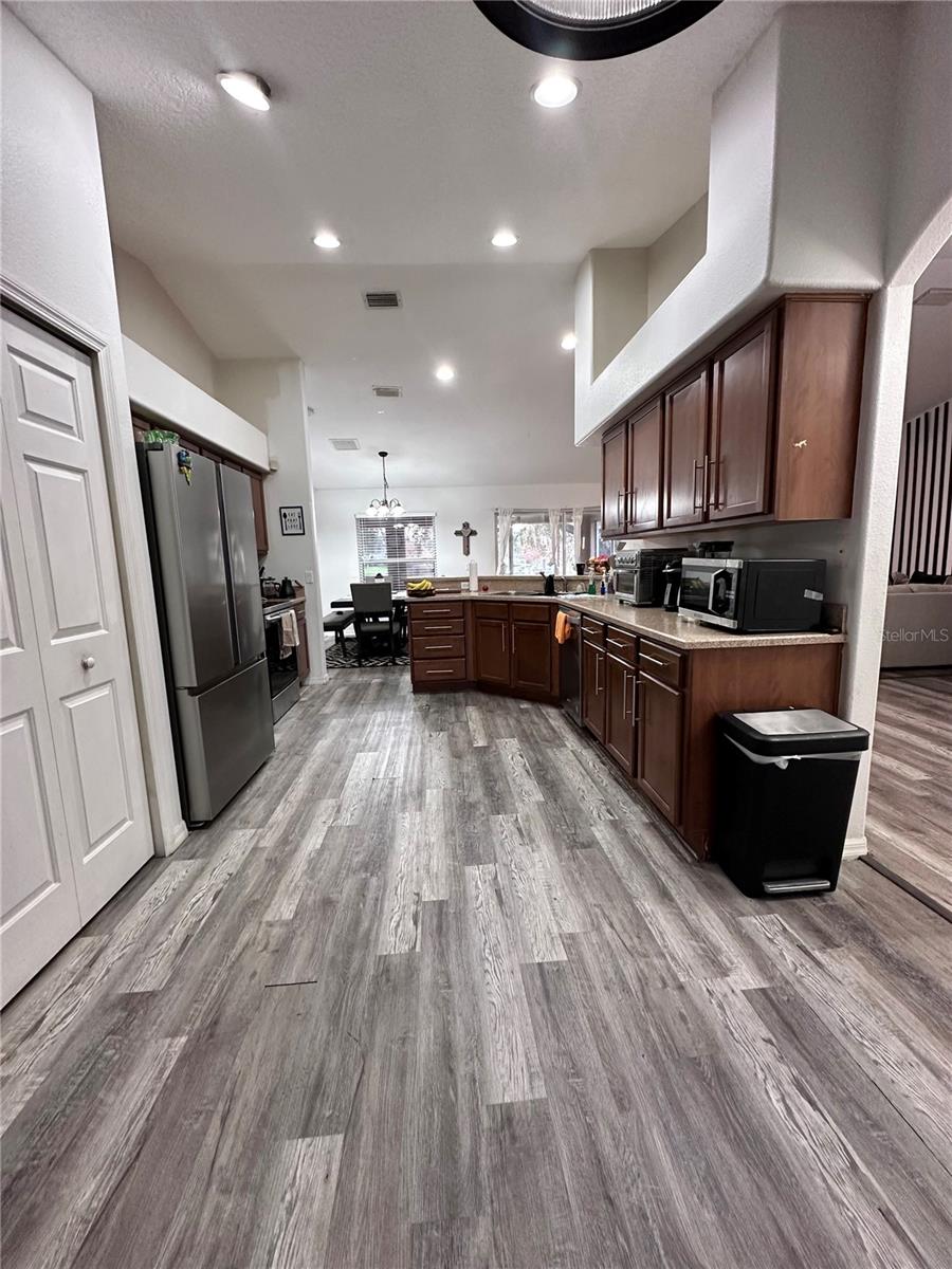 Image 3 of 19 For 1458 Patricia Street