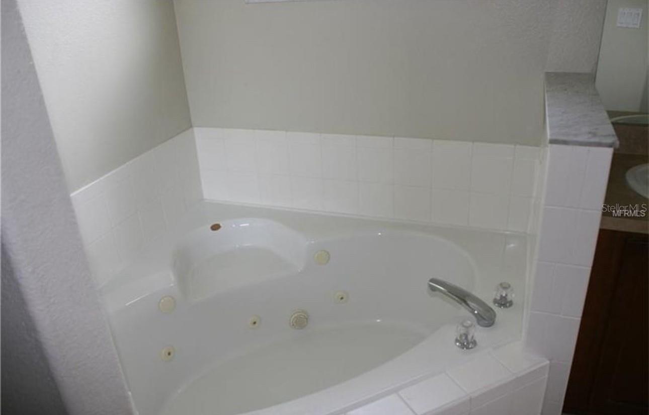 Image 8 of 19 For 1458 Patricia Street