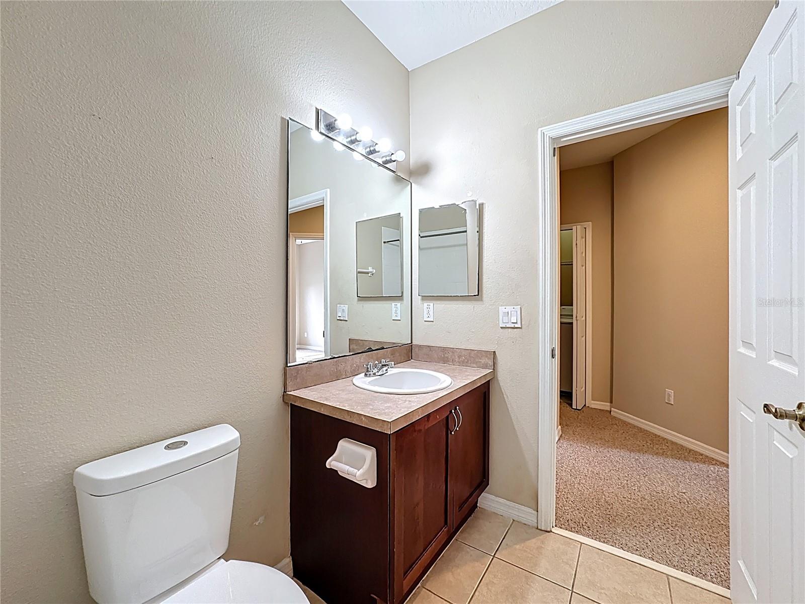 Image 28 of 33 For 563 Pinebranch Circle