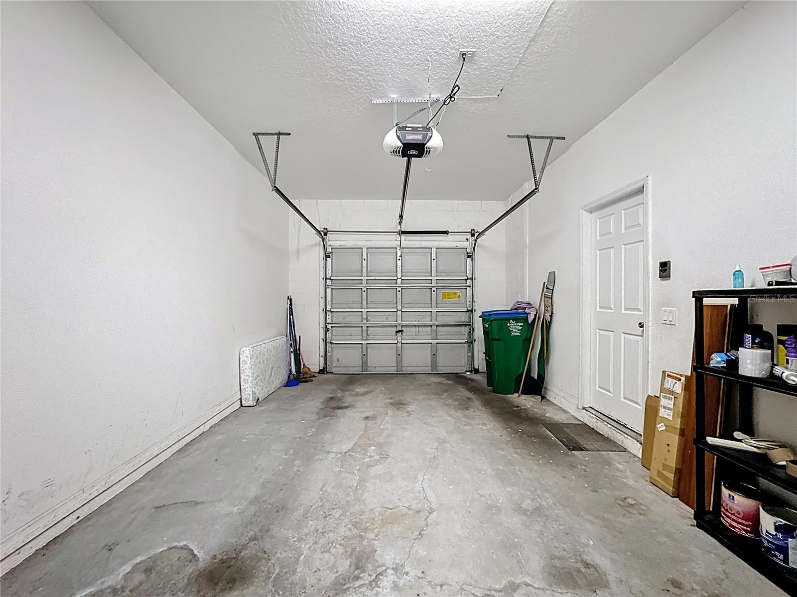 Image 30 of 33 For 563 Pinebranch Circle