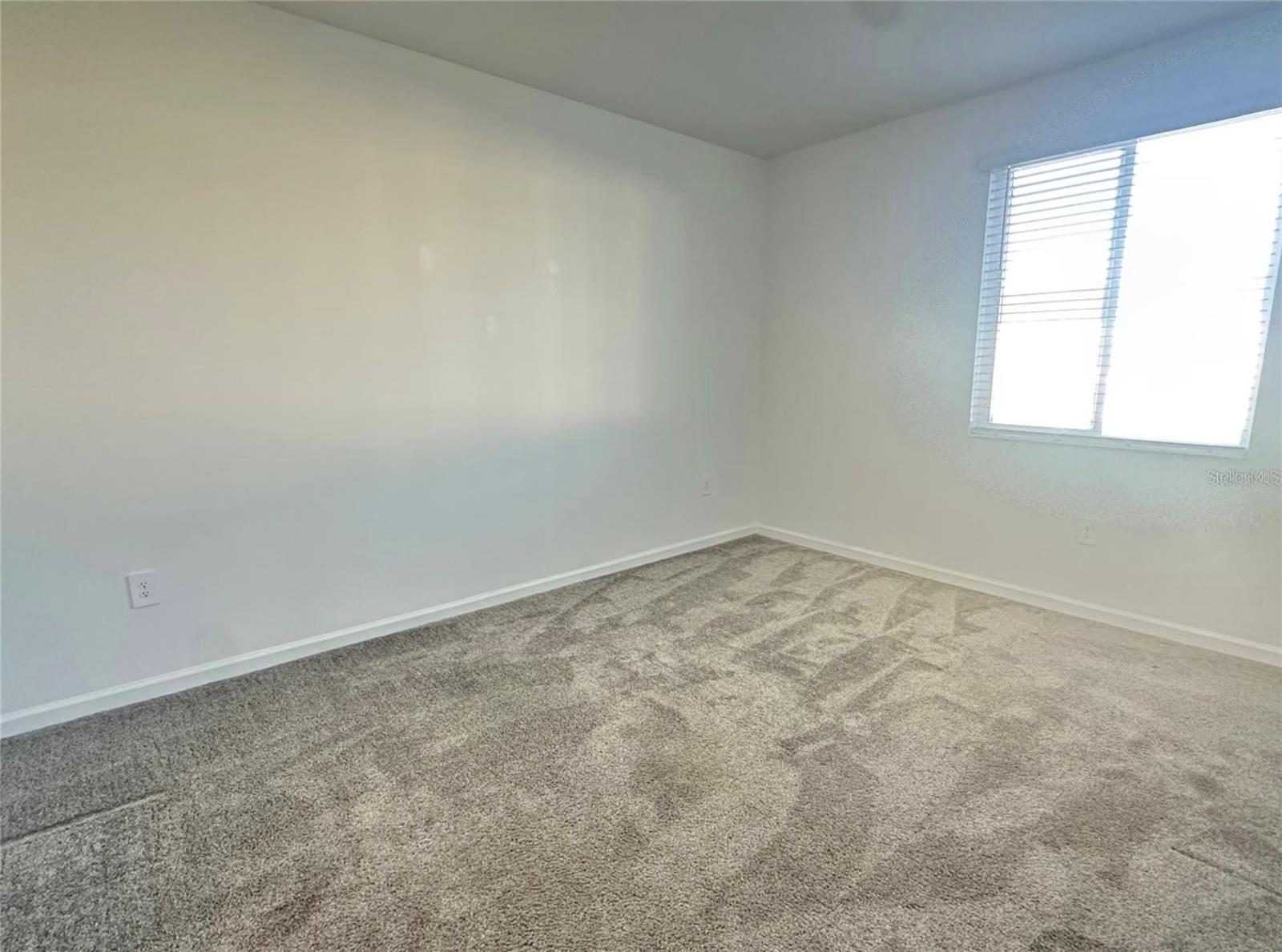 Image 4 of 7 For 390 Bogey Drive