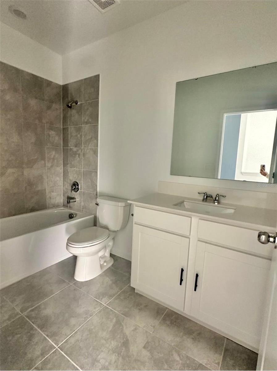 Image 5 of 7 For 390 Bogey Drive