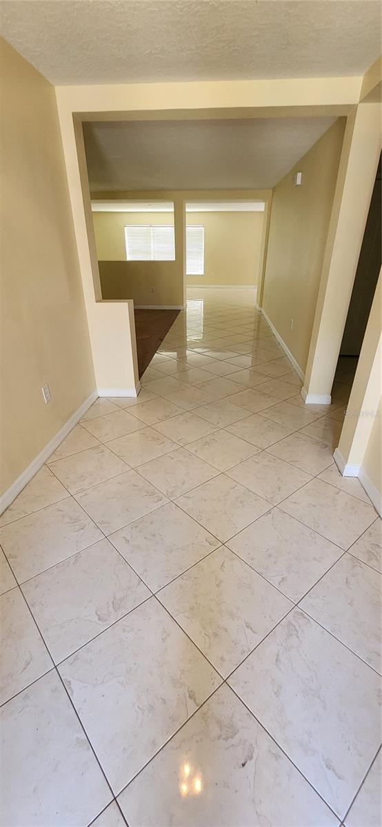 Image 3 of 28 For 12850 Oulton Circle