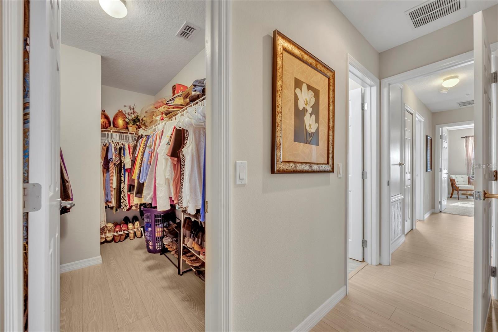 Image 20 of 40 For 2269 Seven Oaks Drive