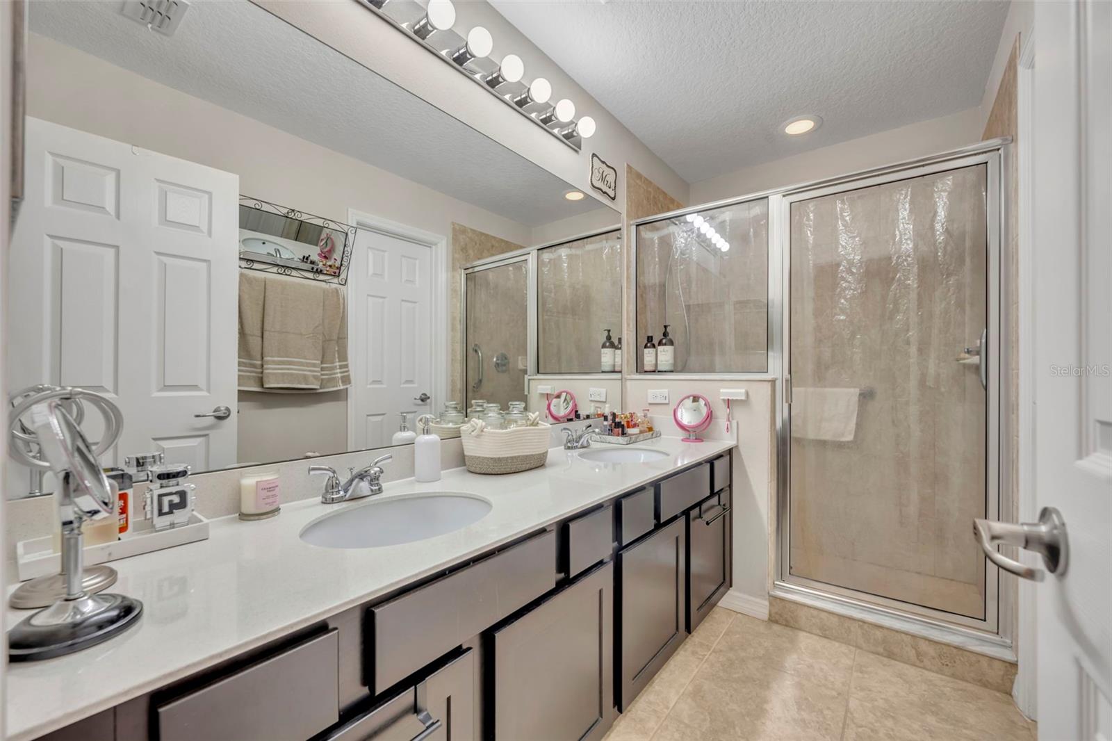 Image 21 of 40 For 2269 Seven Oaks Drive