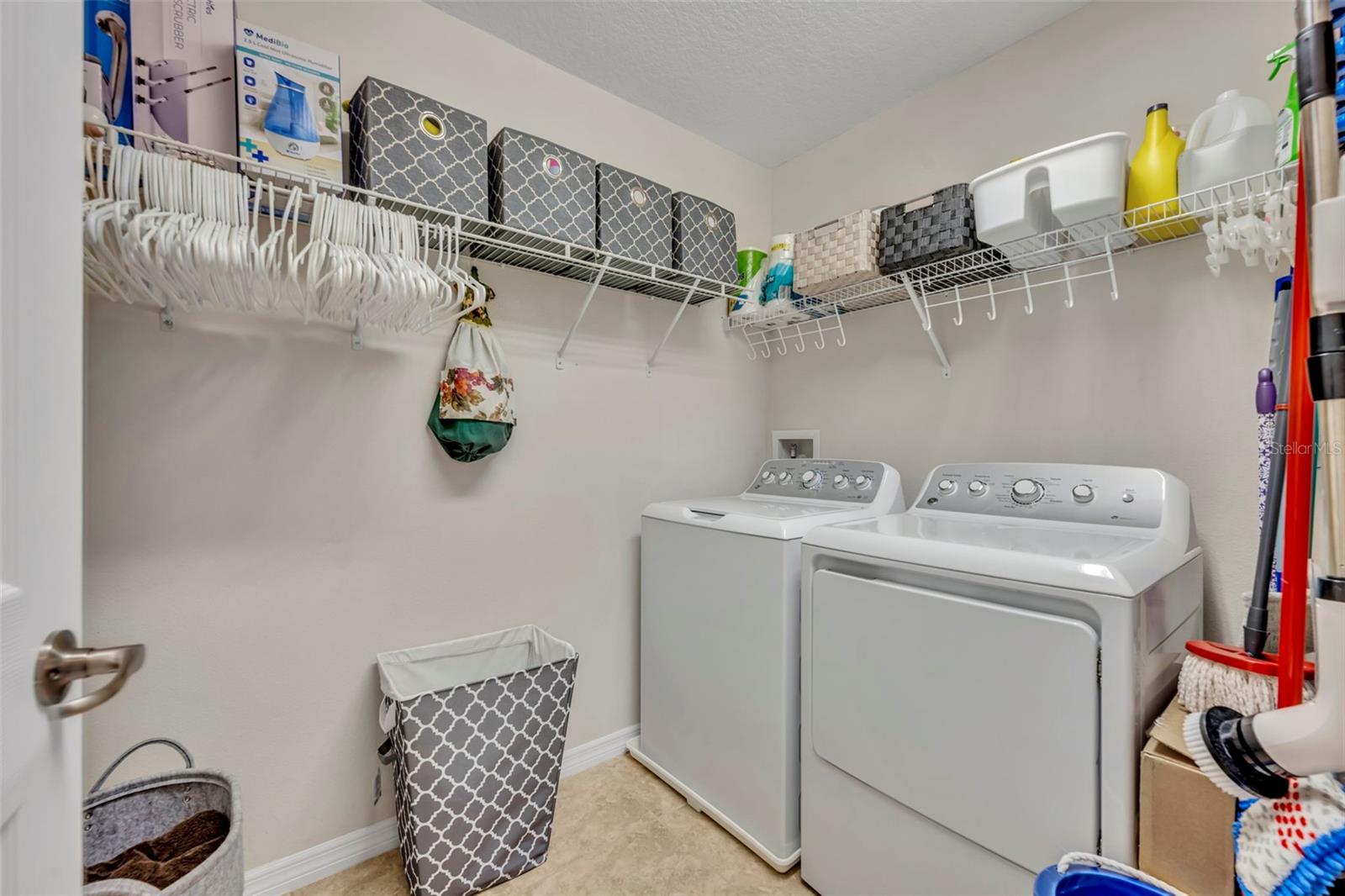 Image 25 of 40 For 2269 Seven Oaks Drive