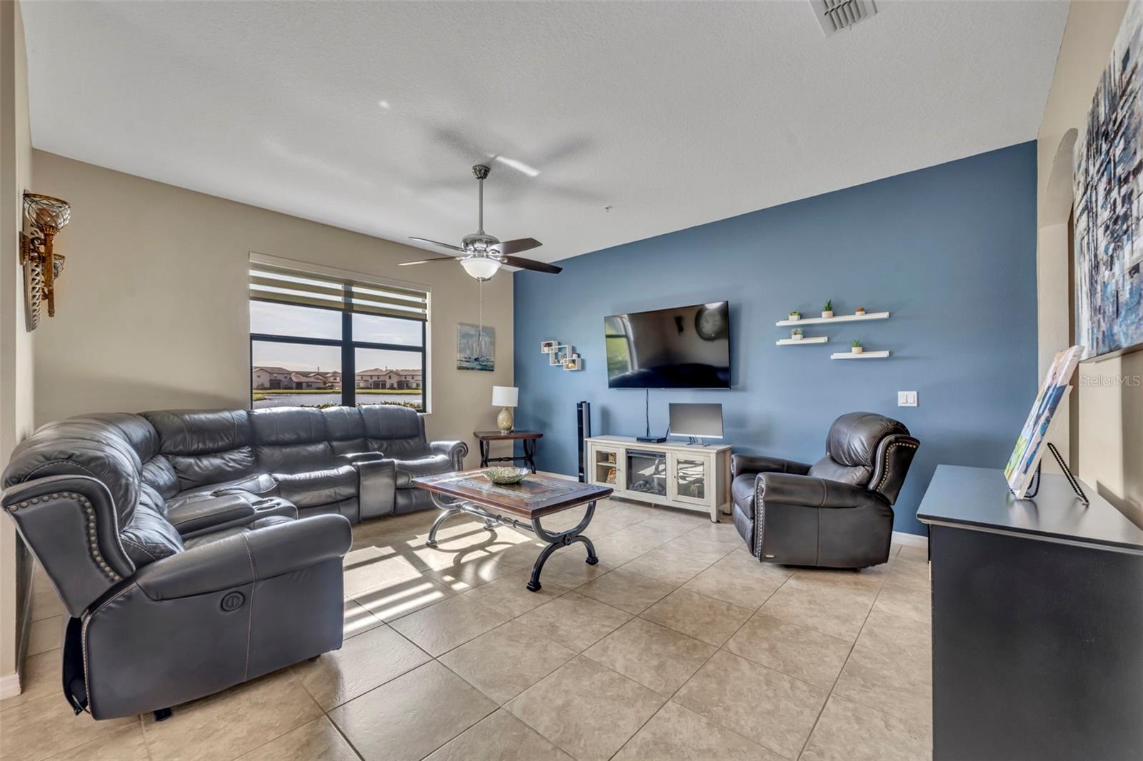 Image 7 of 40 For 2269 Seven Oaks Drive