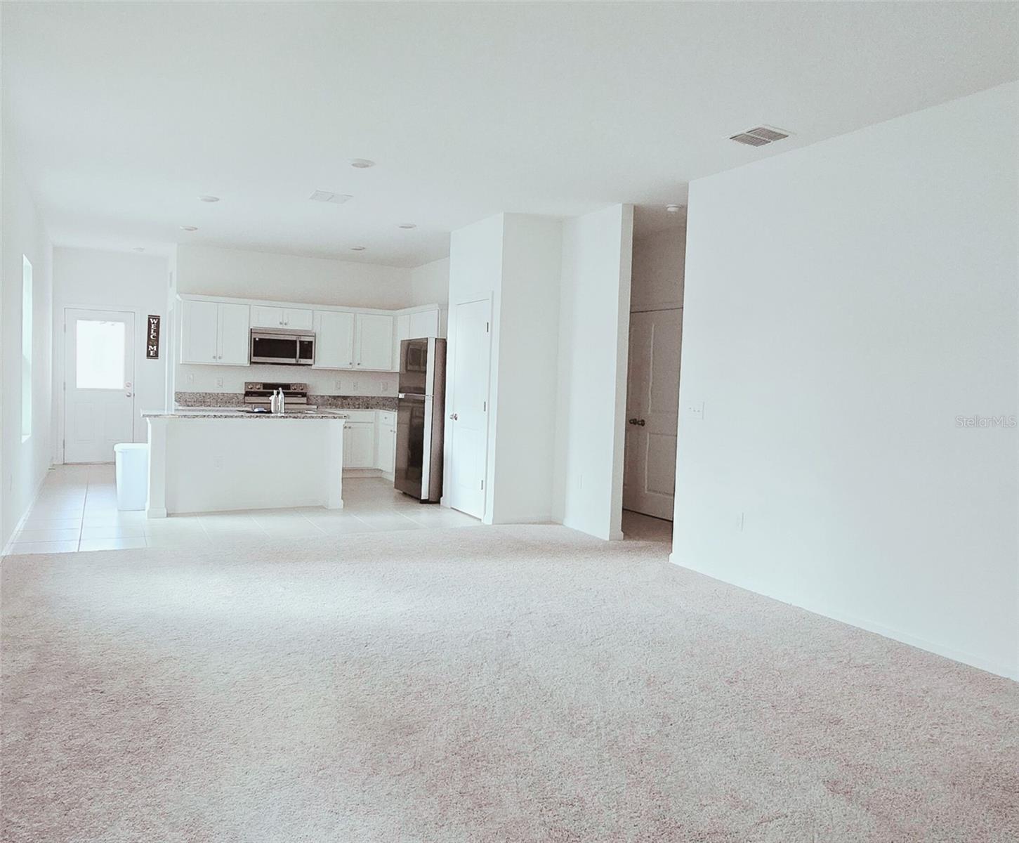 Image 3 of 14 For 2677 Buttercup Avenue