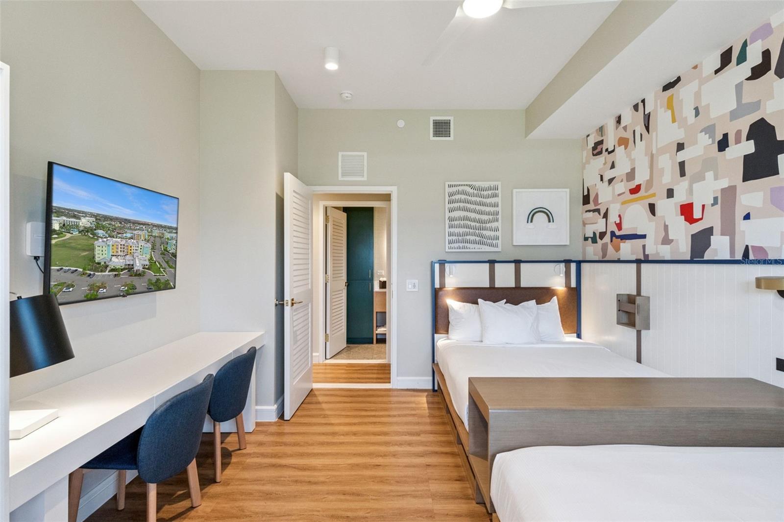 Image 14 of 32 For 3151 Sunset Walk Drive 1110