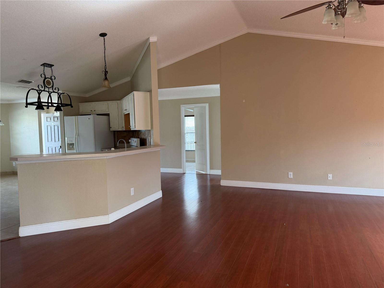 Image 10 of 12 For 2225 Julianna Court